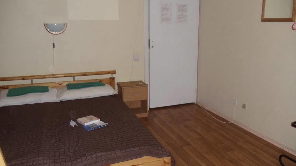 Dome Pearl Hostel 리가 외부 사진